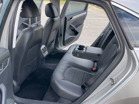 2013 Volkswagen Passat TDI SE