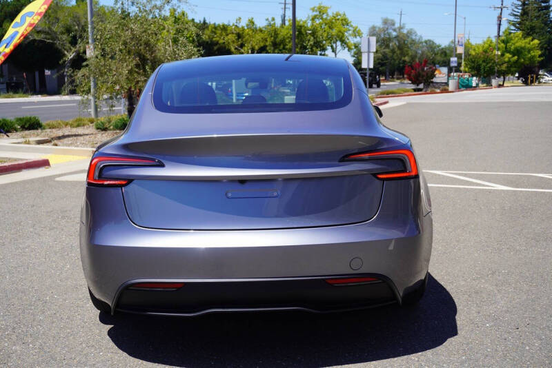 2025 Tesla Model 3 Long Range