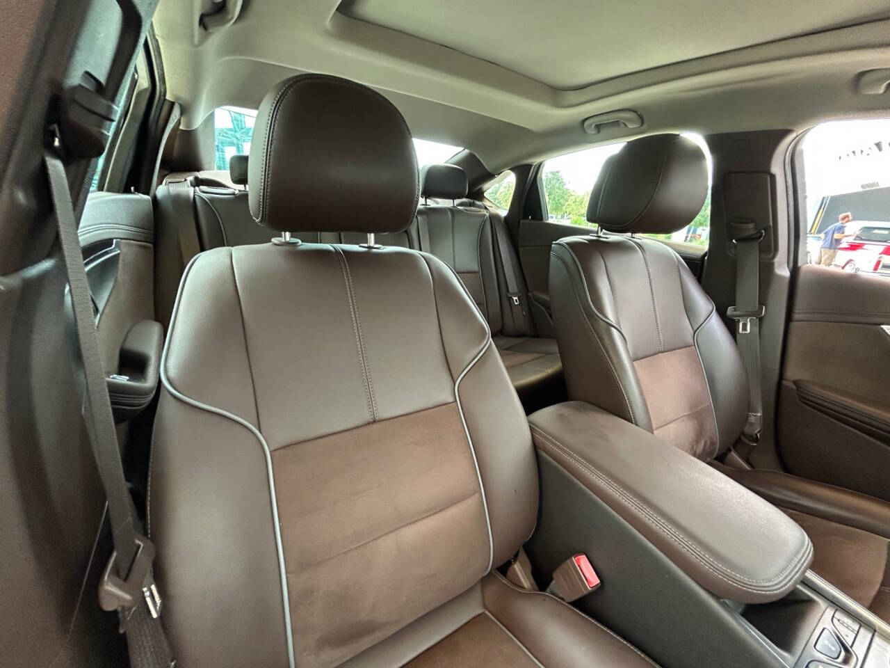 2014 Chevrolet Impala 32
