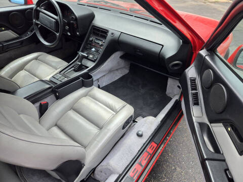 1988 Porsche 928 S4