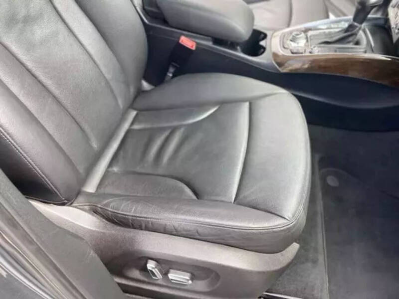 2014 Audi Q5 2.0T quattro Premium Plus