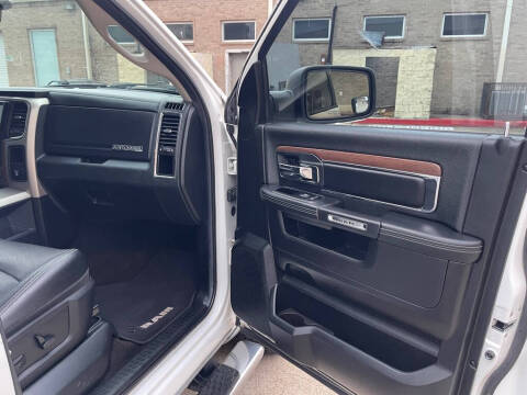 2014 RAM 1500 Laramie