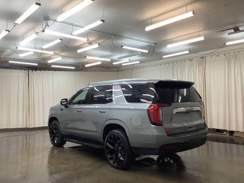 2024 GMC Yukon SLE
