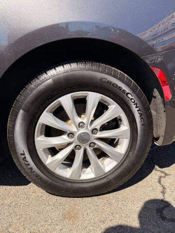 2019 Chrysler Pacifica Touring L