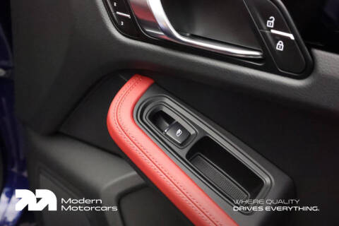 2025 Porsche Macan S