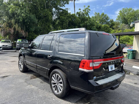 2016 Lincoln Navigator Select