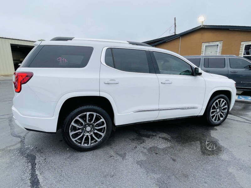 2020 GMC Acadia Denali