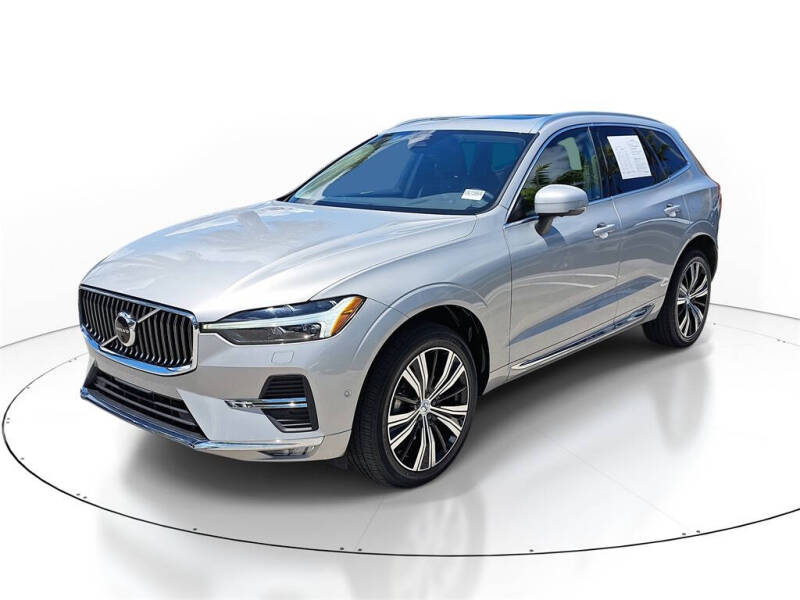 2023 Volvo XC60 B5 Plus Bright Theme