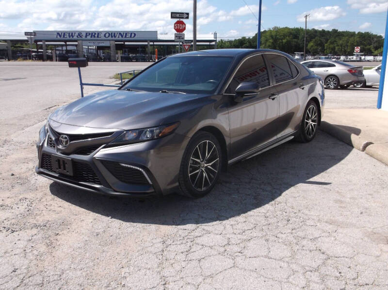 2022 Toyota Camry SE