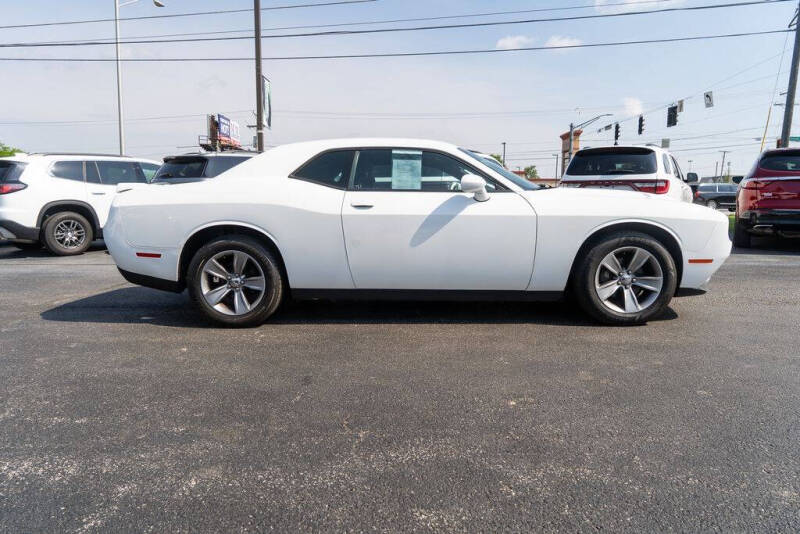 2019 Dodge Challenger SXT