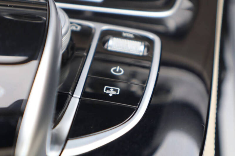 2017 Mercedes-Benz E-Class E 300
