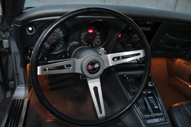 1969 Chevrolet Corvette 26