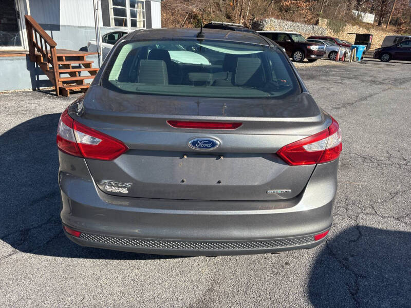 2012 Ford Focus S