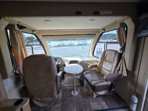 2017 Ford E-Series E-450 SD