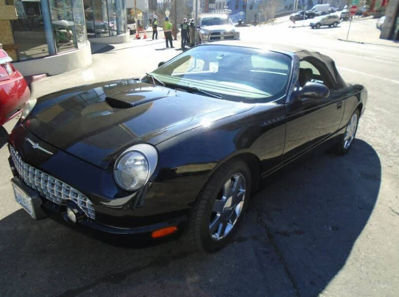 2002 Ford Thunderbird Deluxe