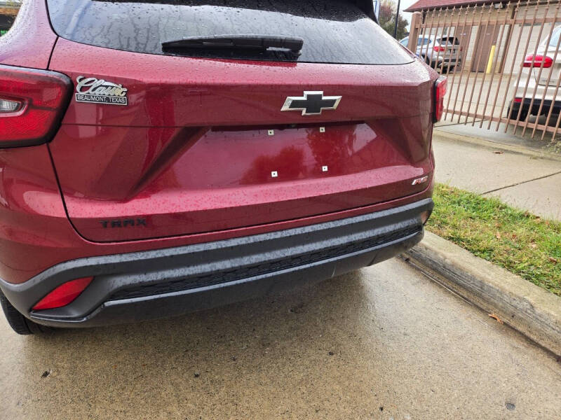 2025 Chevrolet Trax RS