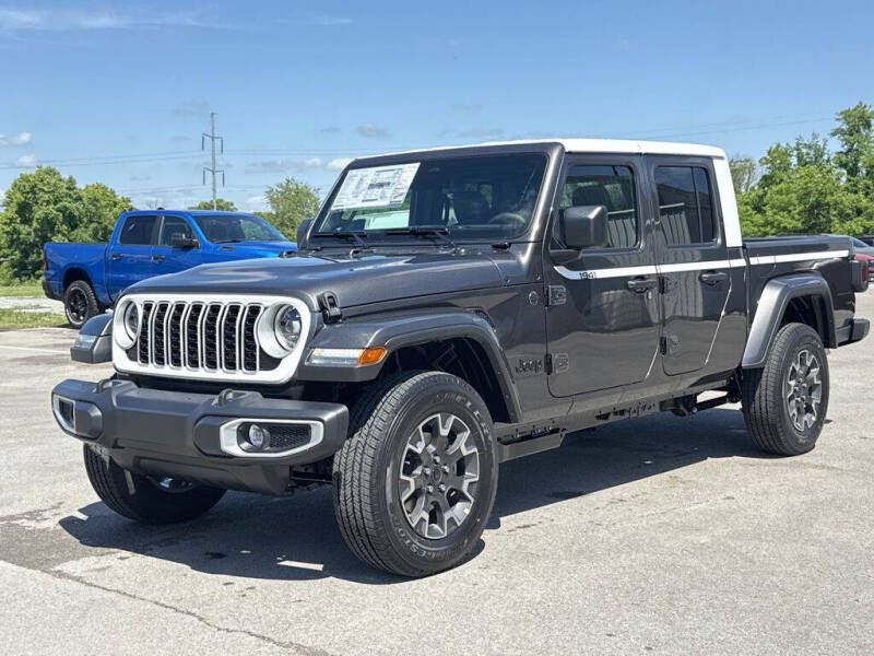 2026 Jeep Gladiator Sahara