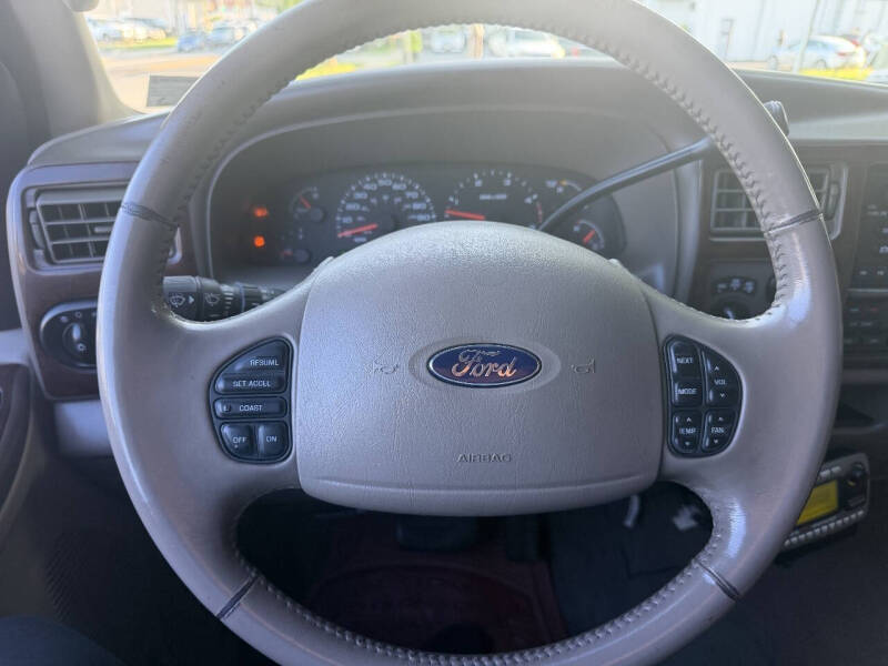 2004 Ford Excursion Limited