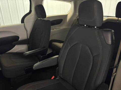 2019 Chrysler Pacifica Touring Plus