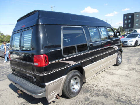 1999 Dodge Ram Van 1500