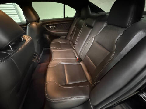 2019 Ford Taurus Limited