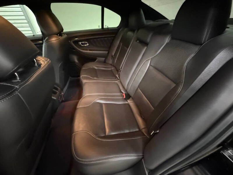 2019 Ford Taurus Limited