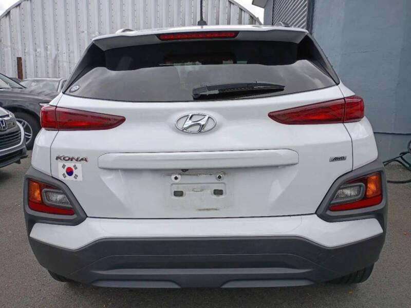 2020 Hyundai Kona SEL