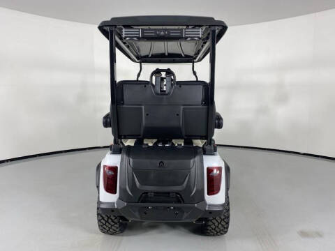 2025 Evolution MAVERICK 4 PLUS