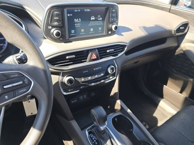 2020 Hyundai Santa Fe SE