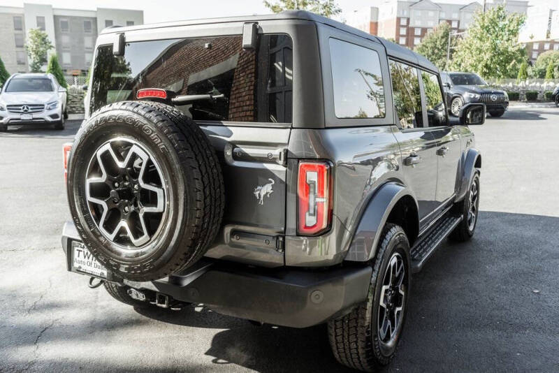 2022 Ford Bronco Outer Banks