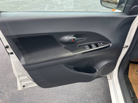 2010 Scion xD