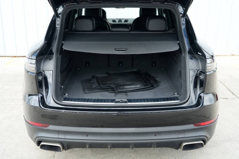 2022 Porsche Cayenne E-Hybrid