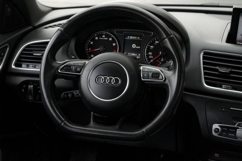 2018 Audi Q3 2.0T quattro Premium Plus