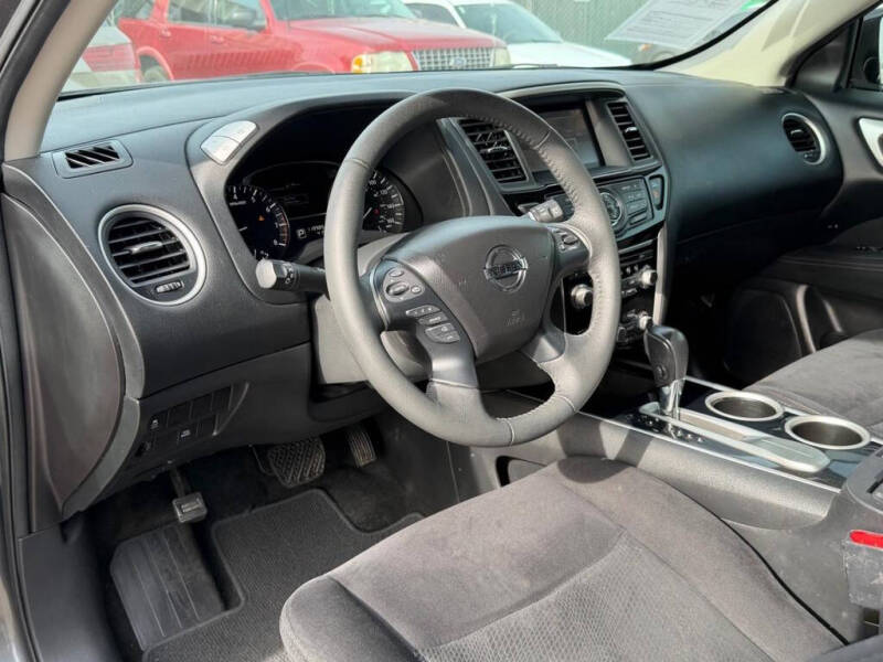 2015 Nissan Pathfinder