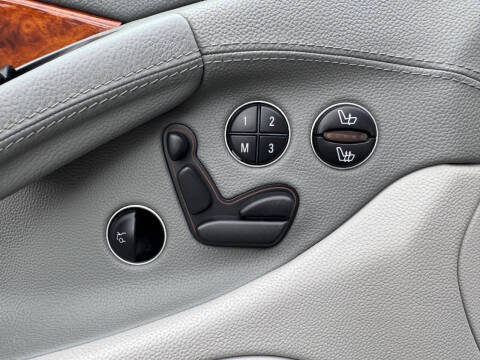 2004 Mercedes-Benz SL-Class SL 500