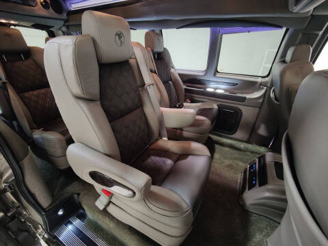 2022 Chevrolet Express 2500