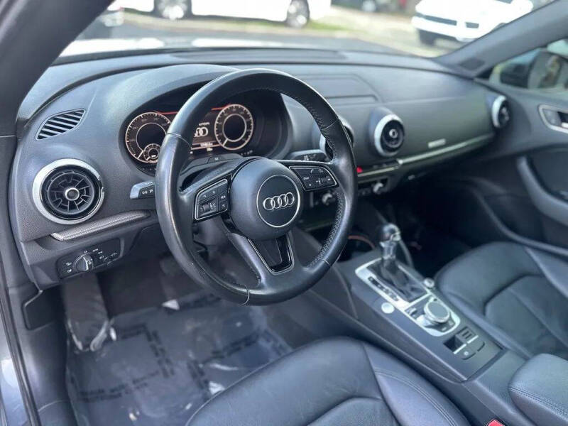 2017 Audi A3 Sportback e-tron 1.4T Premium Plus