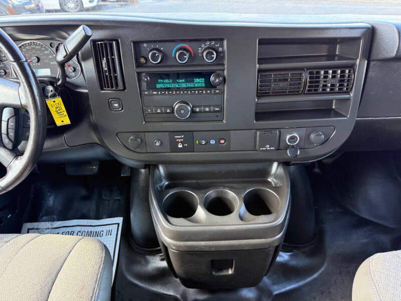 2021 GMC Savana 2500