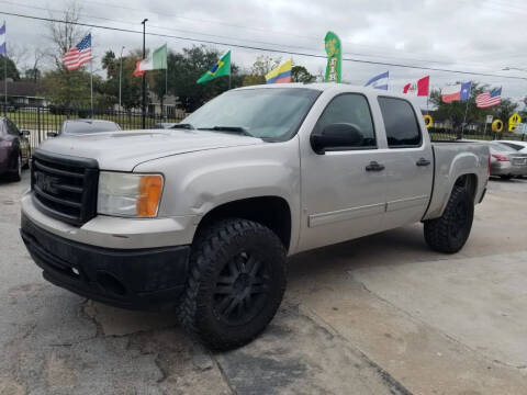 2007 GMC Sierra 1500 for sale at SUPER DRIVE MOTORS in Houston TX