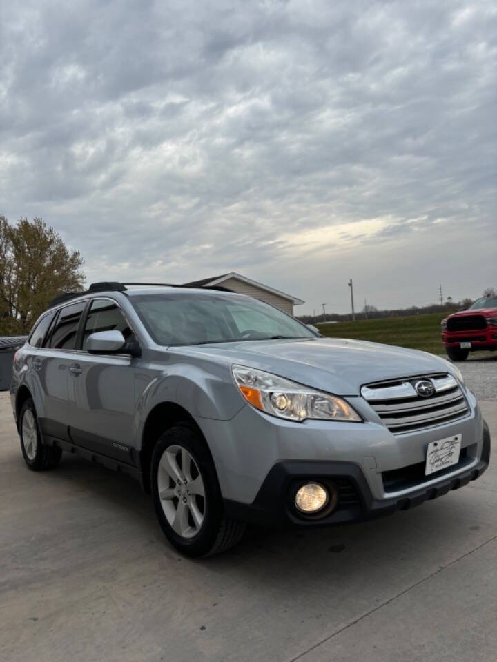 2013 Subaru Outback for sale at Hawkeye Auto of De Soto LLC in Carlisle, IA