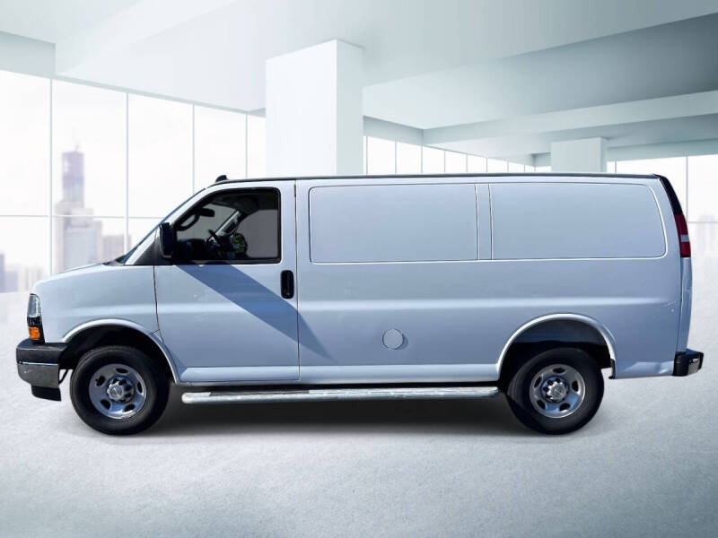 2025 Chevrolet Express 2500