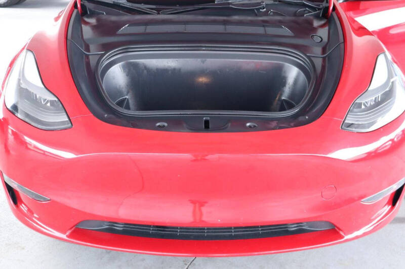 2023 Tesla Model Y Performance
