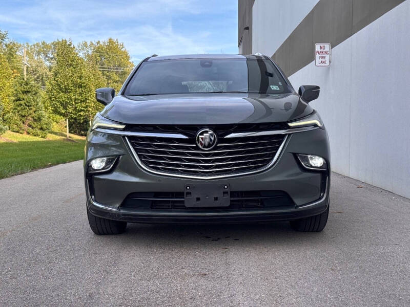 2022 Buick Enclave Essence