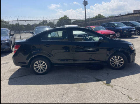 2017 Chevrolet Sonic LT Auto