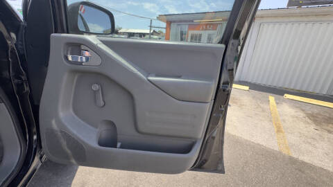 2016 Nissan Frontier SV