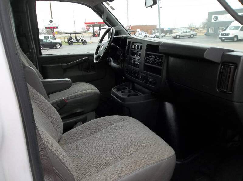 2020 Chevrolet Express 2500