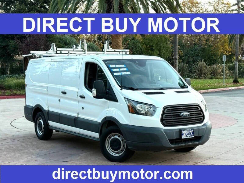 2016 Ford Transit Base's photo