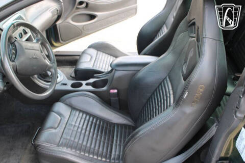 2003 Ford Mustang Mach 1 Premium