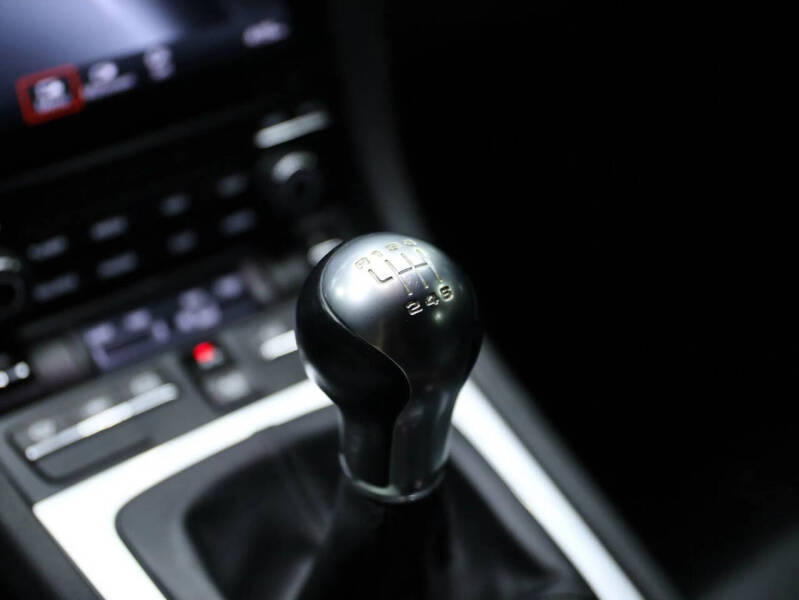 2018 Porsche 718 Cayman