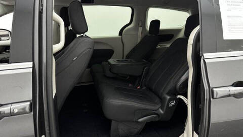 2019 Chrysler Pacifica LX